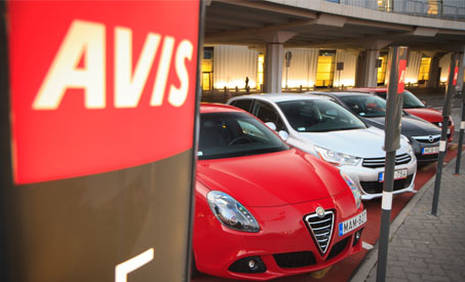 Autovermietung in Chinon, Frankreich